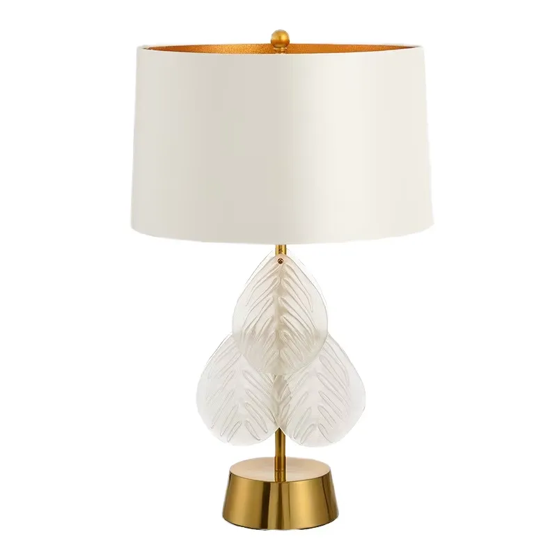 American Post Modern LED Desk  - Glass Bed recension och pris