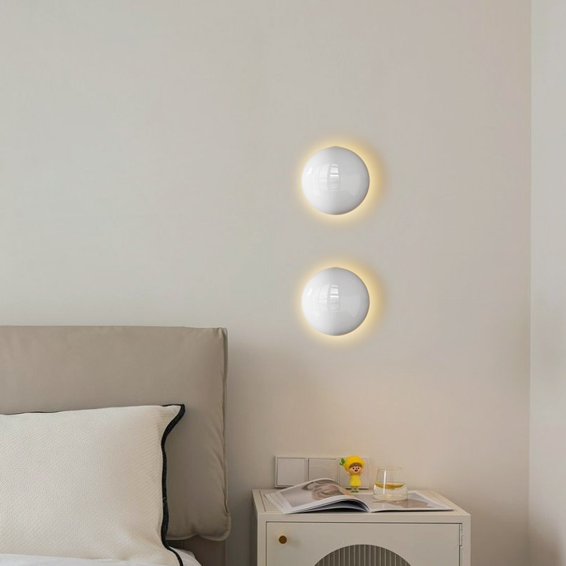 Minimalist Bauhaus Small Iron  - Glass Bed recension och pris