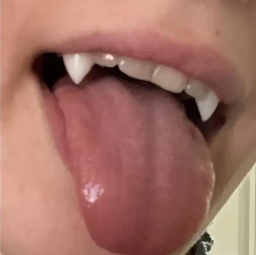 Halloween Vampire Fangs Set, R - Resin recension och pris