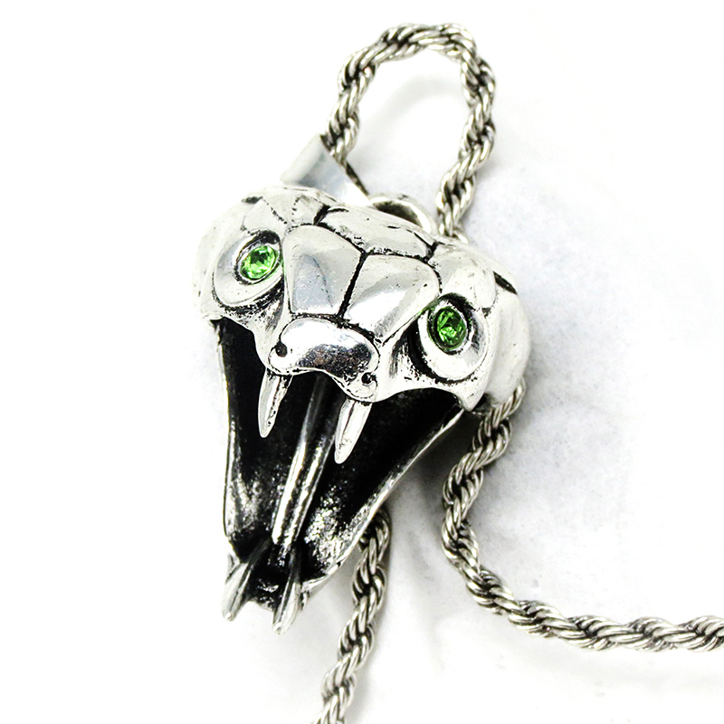 Viper Pendant Necklace Wizard  - Cobra Extruder recension och pris